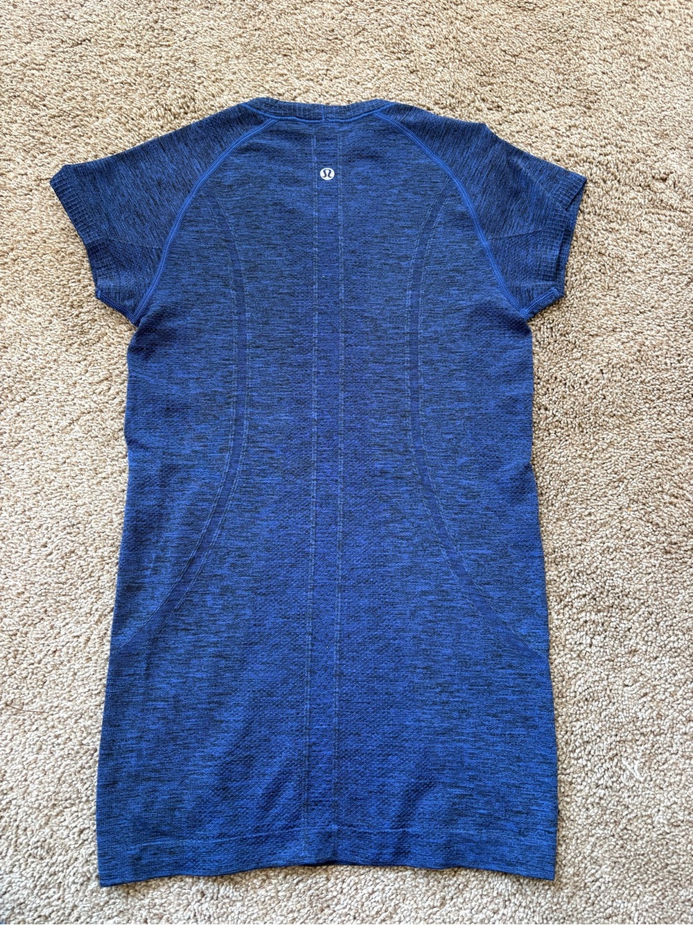 lululemon Short-Sleeve size 2